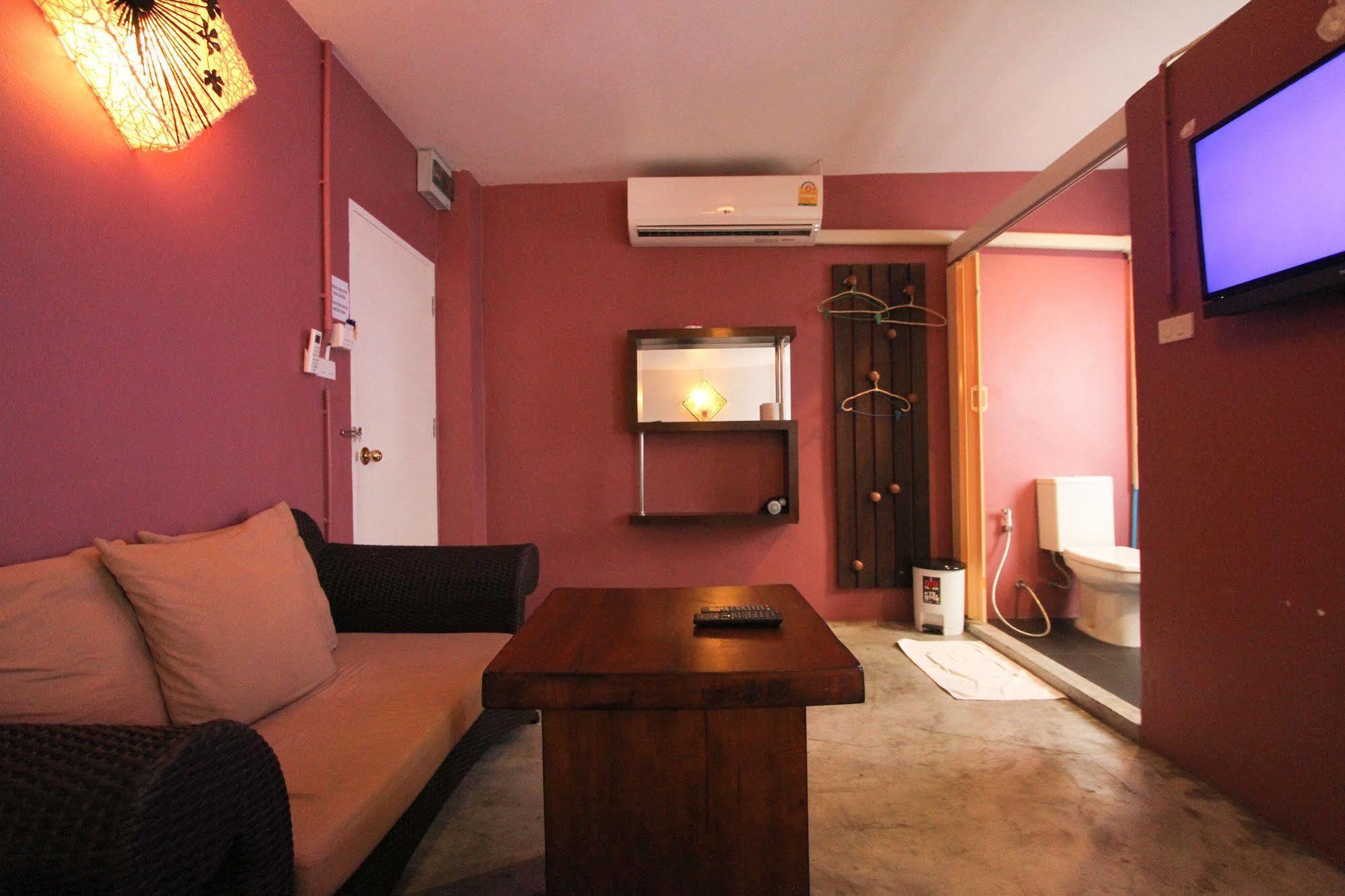 At Smile Oasis Houses بانكوك المظهر الخارجي الصورة